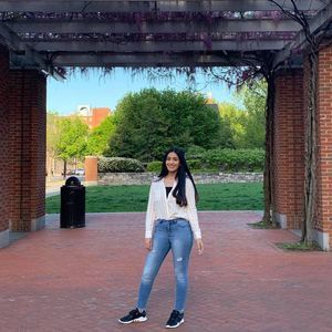 Meet your Posher, Fatima